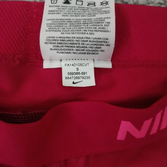 Nike Pro Capri Leggings - Picture 7 of 7